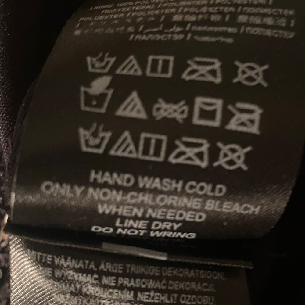 Guess brand NWT sequined pants. Black with silver medium - Picture 9 of 12